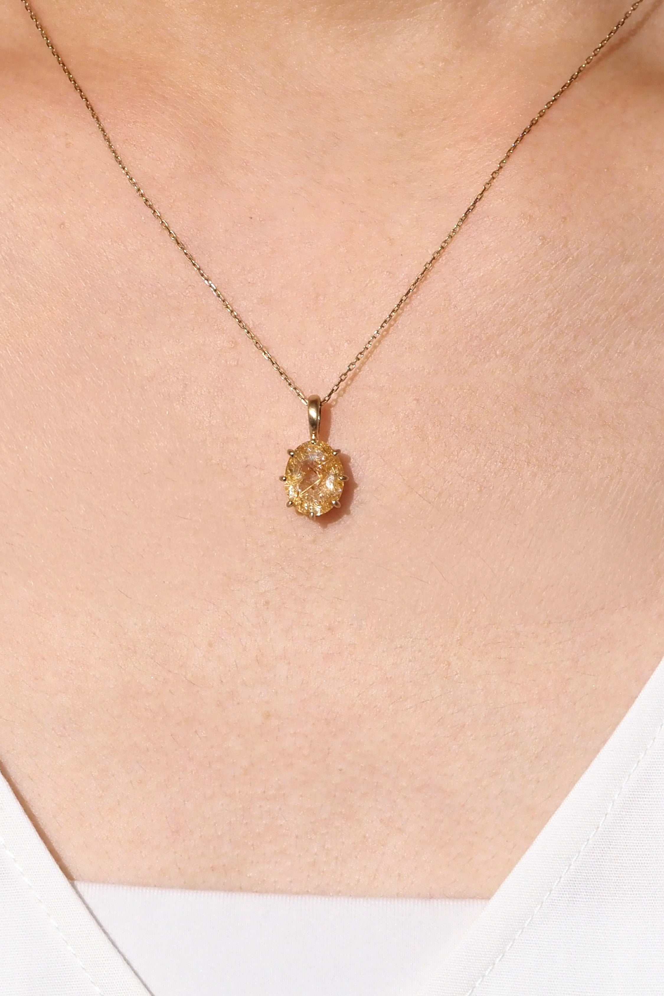 シャンパンゴールドルチルクォーツ・チャーム・シャンパンゴールド