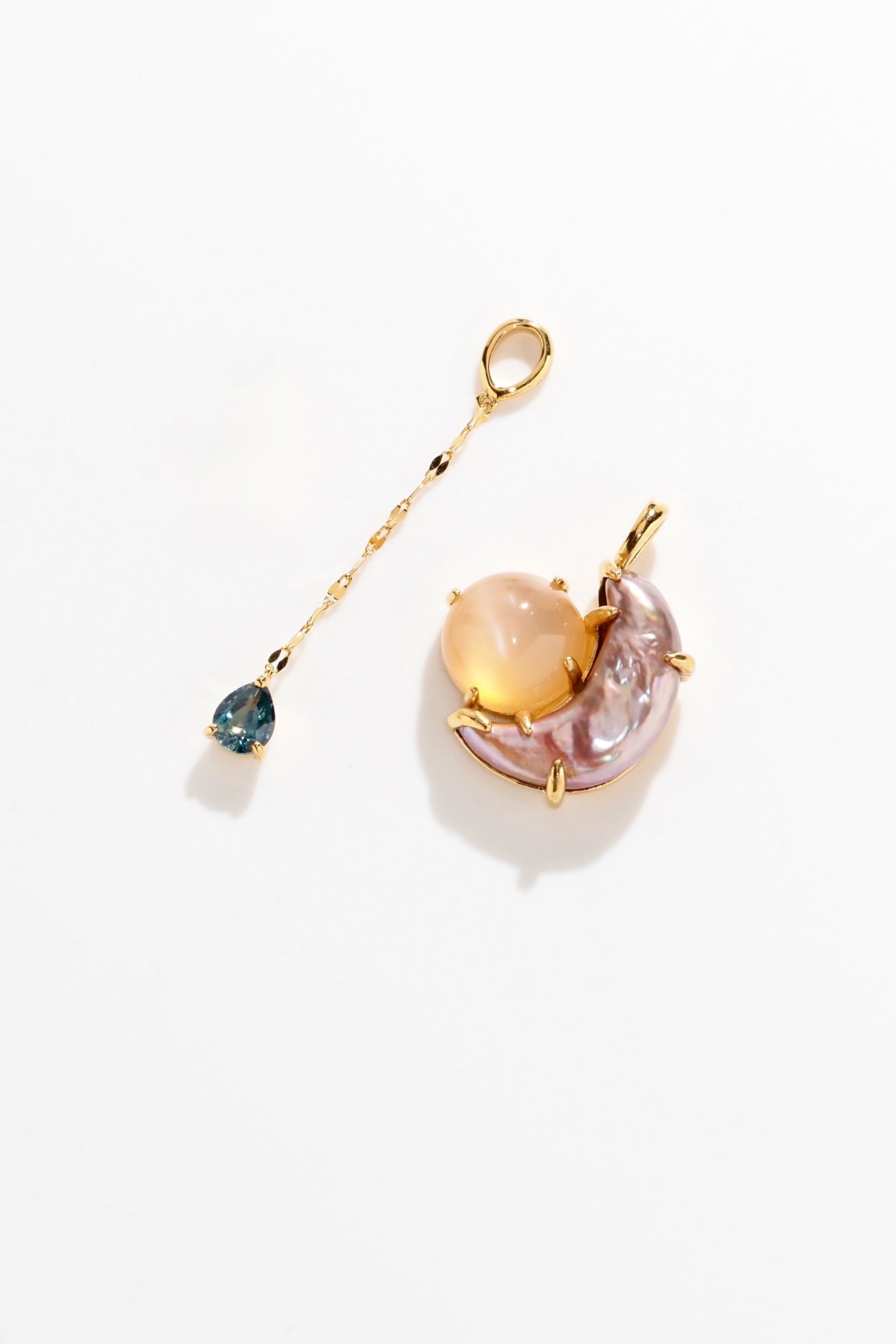 ハンドメイドෆ˚*オータムカラーチャーム セット販売】お月見チャームセット（2点）・オレンジムーン