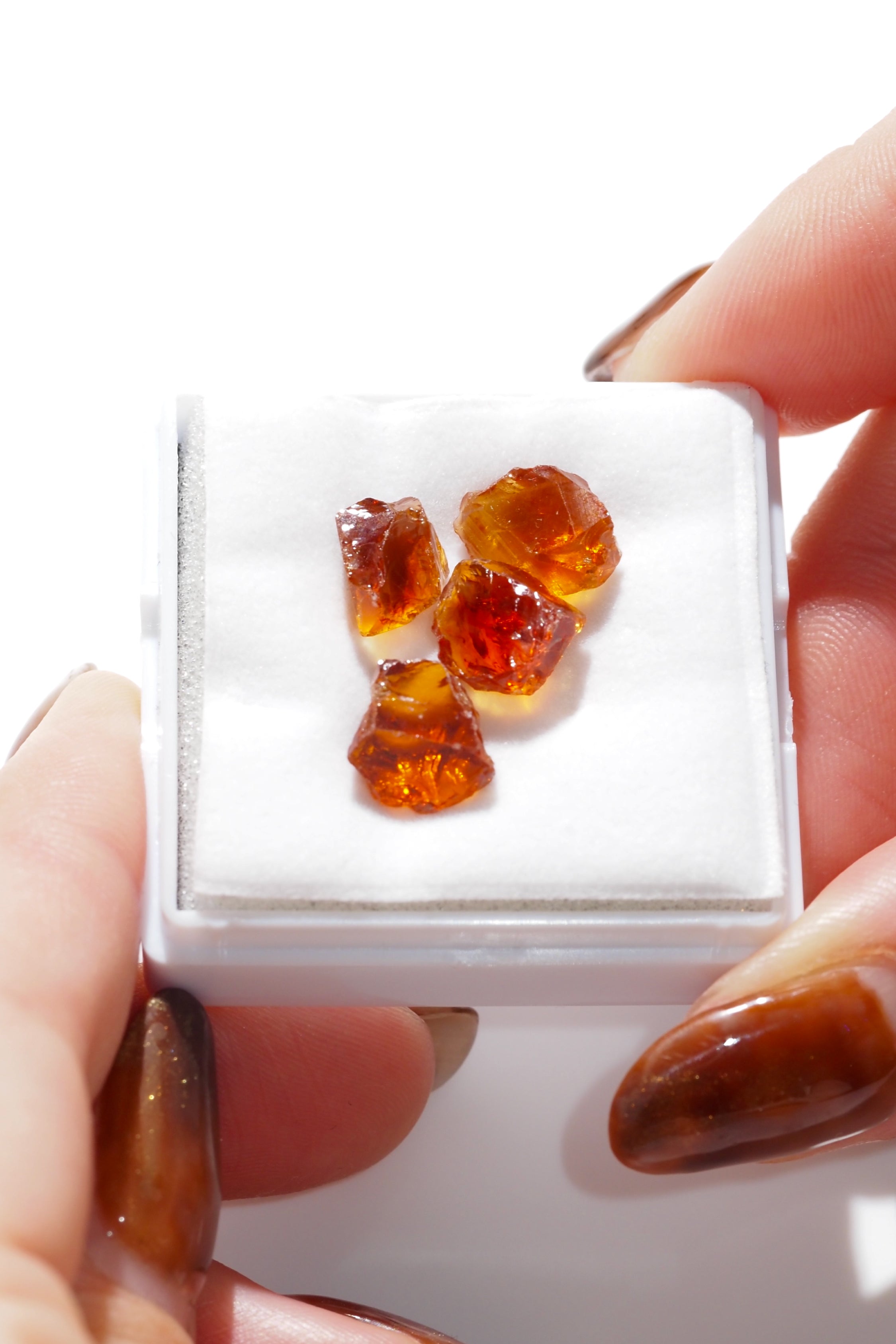 【⭐️魔除け開運の耀き⭐️】オレンジ色 ブラジル産 シトリン クラスター 天然石 ⭐️魔除け開運の耀き⭐️】オレンジ色 ブラジル産 シトリン