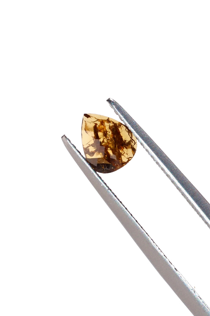 ダイヤモンド・ペアシェイプカット	0.505ct	5.8*6.9mm	オーストラリア産