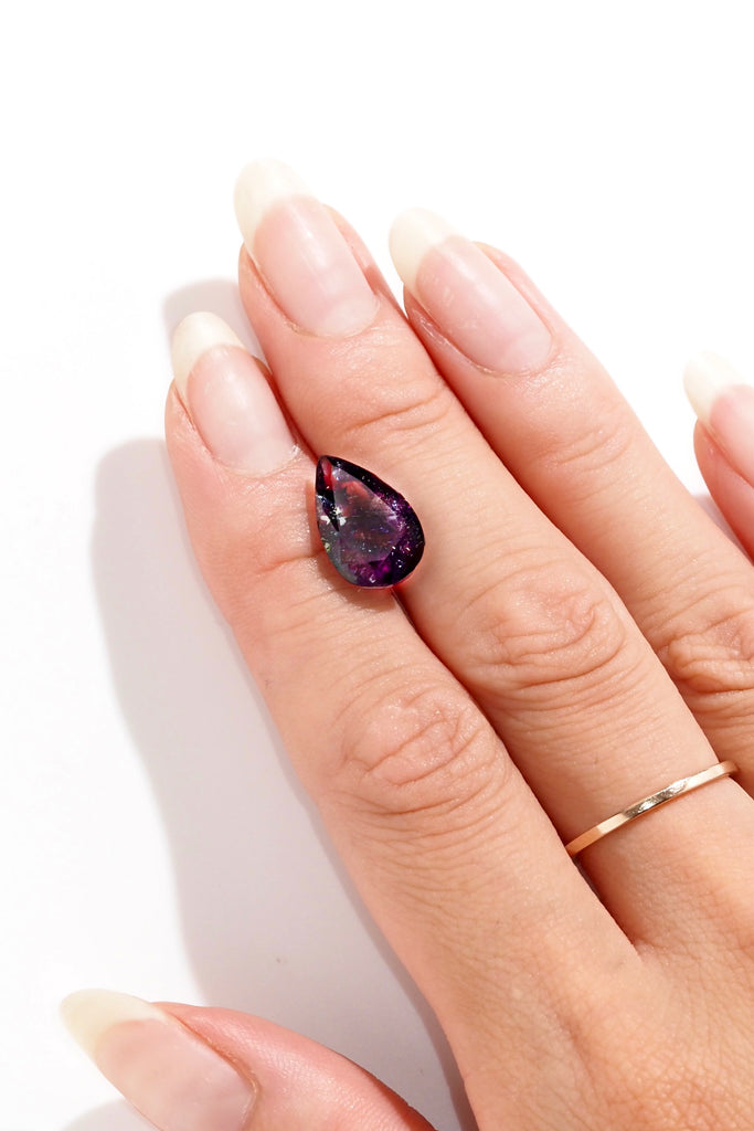 パイライトインアメジストエレスチャル・ペアシェイプカット・ナイジェリア産