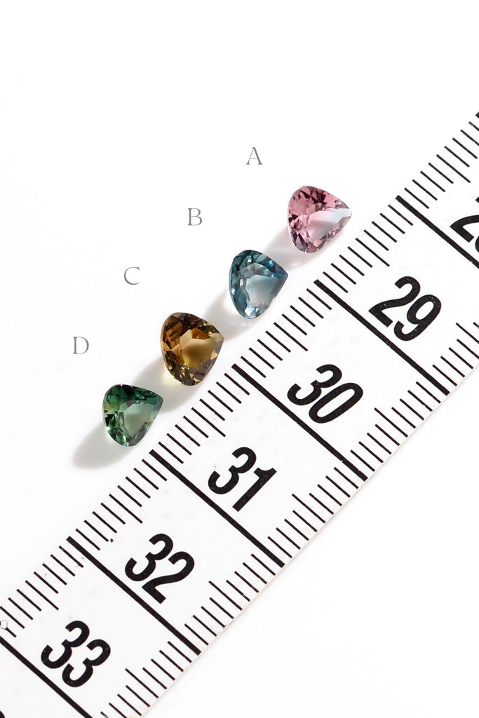 マロンカットのバイカラートルマリン・ピンク*ライトブルー・ブルー*ライトブルー・キャラメル*ブラウン・フォレストグリーン*ライトグリーン ・アフガニスタン産