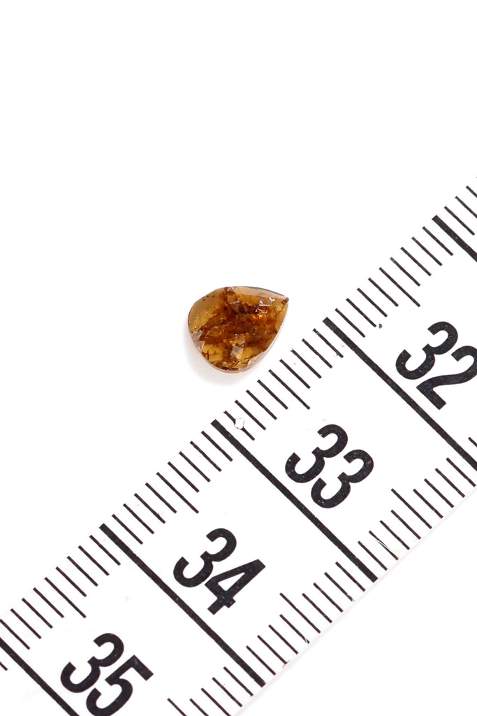 ダイヤモンド・ペアシェイプカット	0.505ct	5.8*6.9mm	オーストラリア産