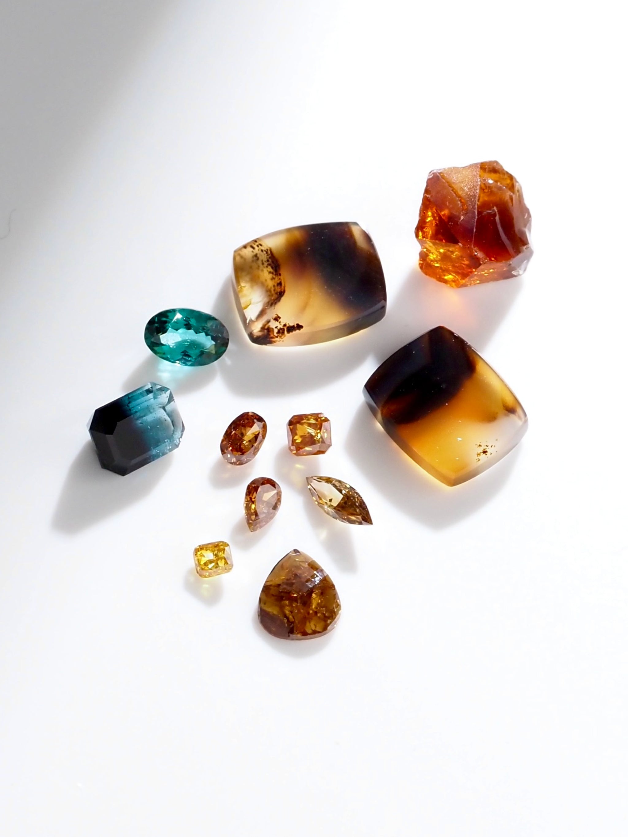 11月特集ページ（リリースや各種イベントのご案内）｜MASHIRO