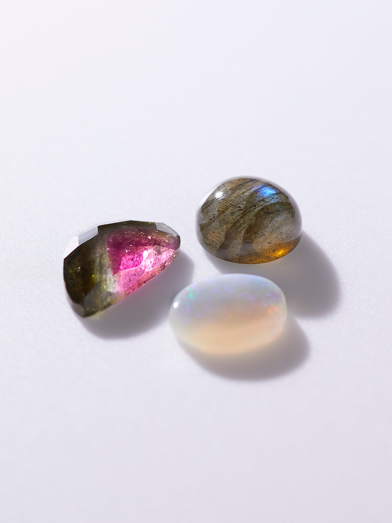MASHIROマルチカラー（MULTI COLOR）の宝石3石集合写真