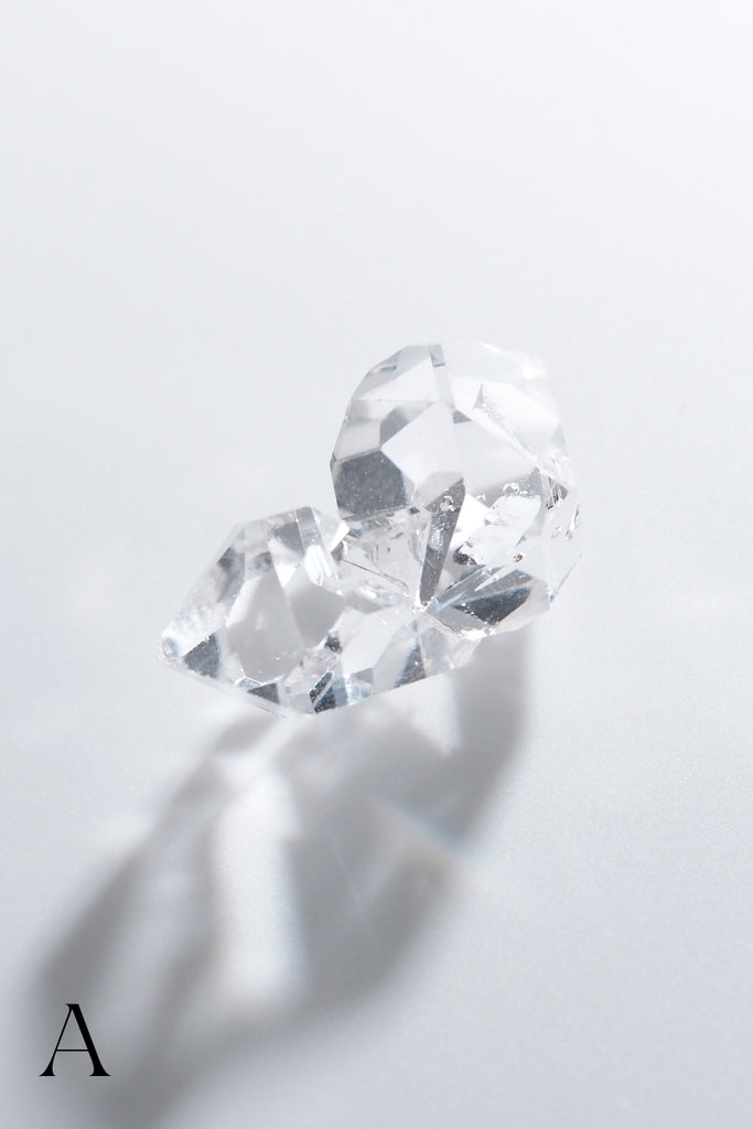 MASHIROハーキマーダイヤモンド・ファンシーカット1石の写真