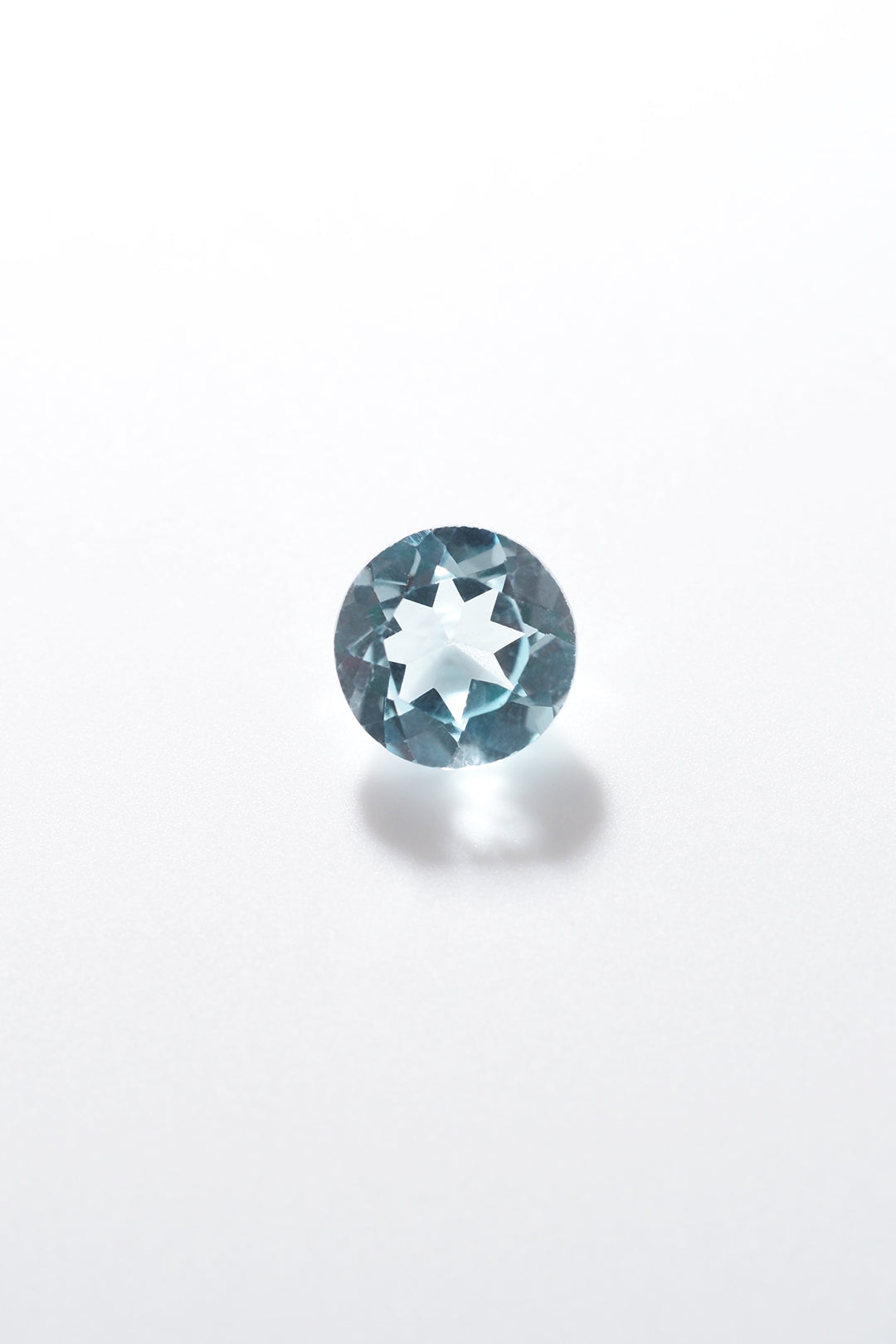 スカイブルートパーズ・ラウンドカット・セレクション001｜MASHIRO