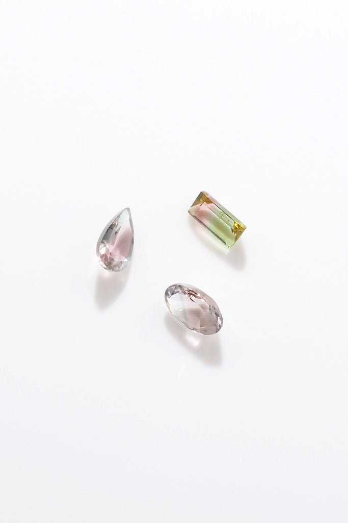 MASHIRO眠れる宝石たち桜色ベビーバイカラートルマリン3石の写真