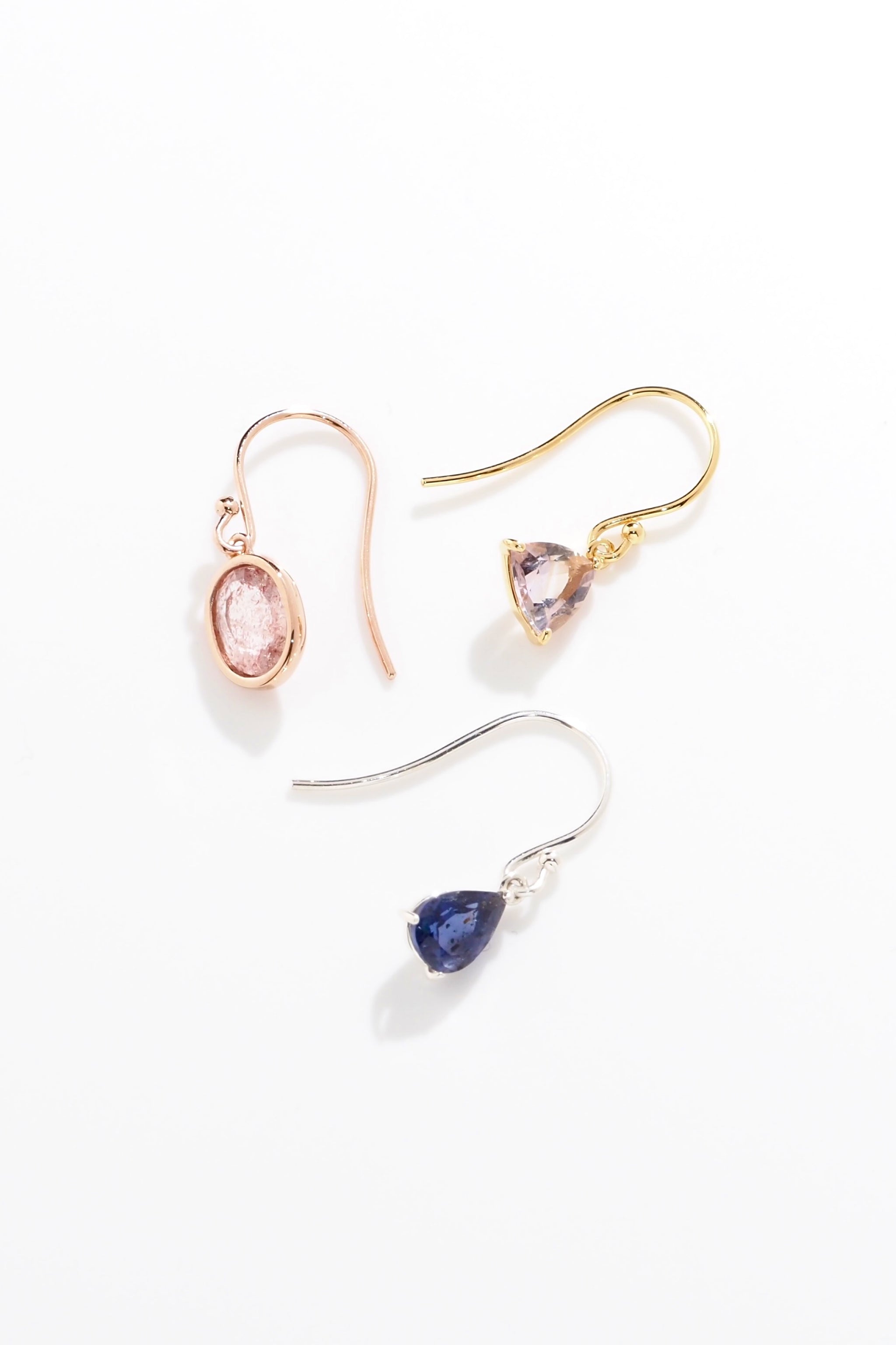 PI002 ダンシングフックピアス｜the One｜MASHIRO