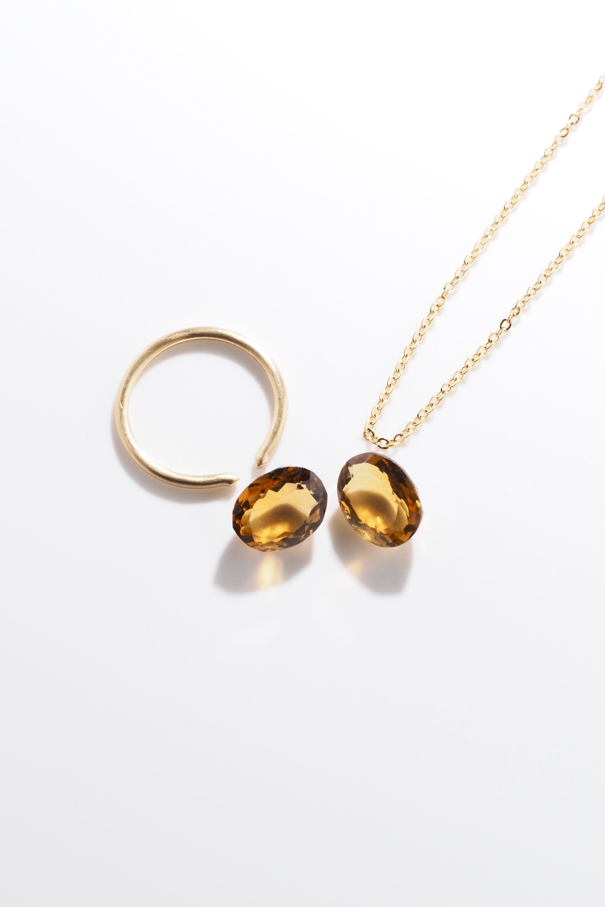 ハニーフラットです。レインボークォーツ ハニーフラットです。レインボークォーツ ハニーフラットです