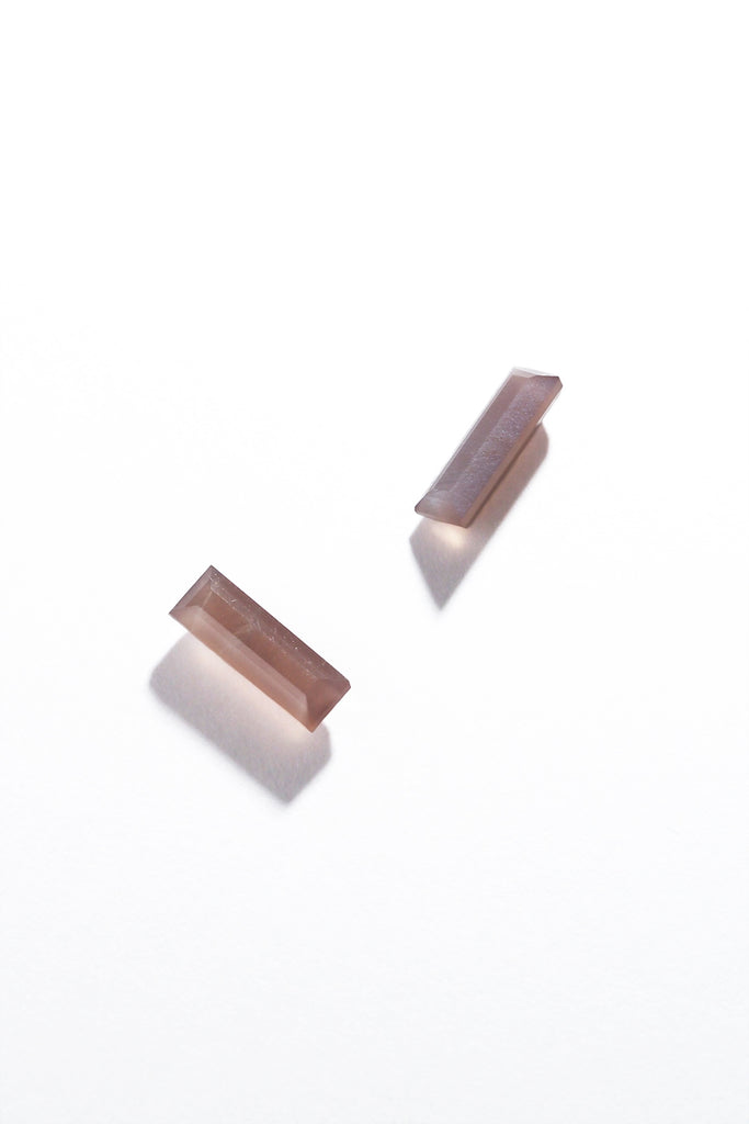 MASHIRO チョコレートムーンストーン・バゲットカット2石集合写真